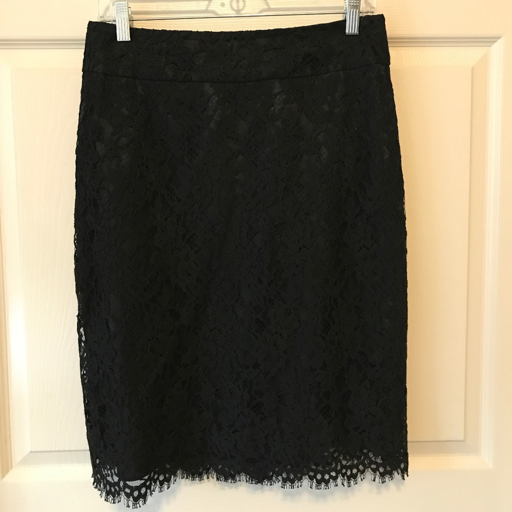Banana Republic - Black Lace Pencil Skirt